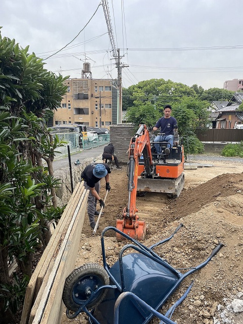 外構工事始まりました（白井）