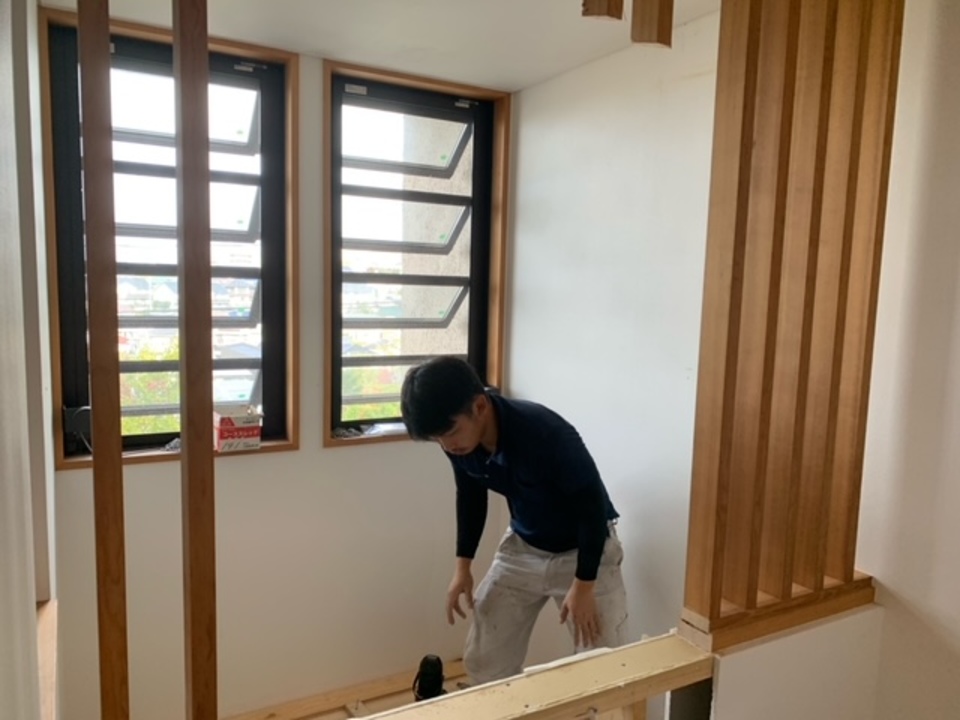 玄関吹き抜け部に床を増築