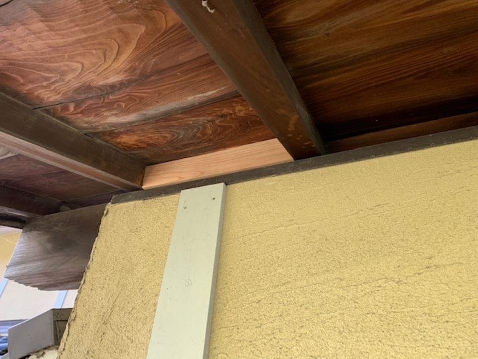 雀の巣を防ぐ