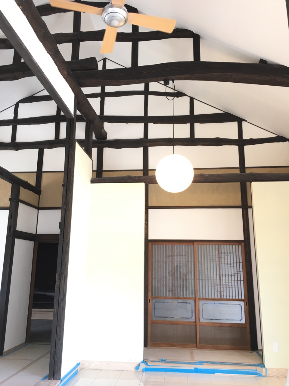 内部も格好良く仕上がってます！