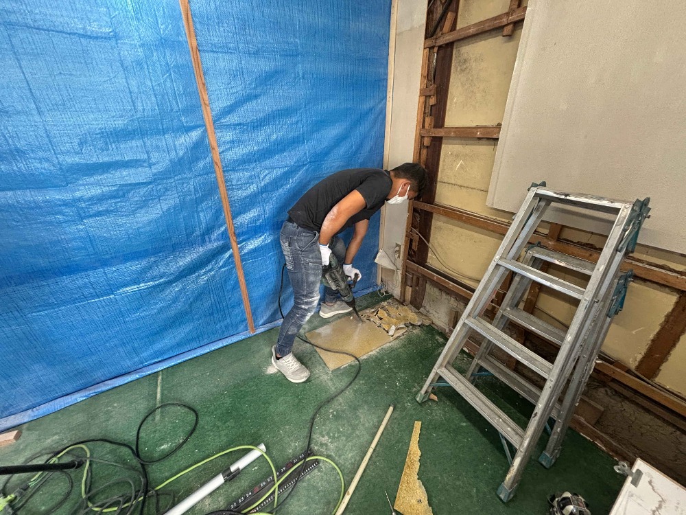 斫り作業