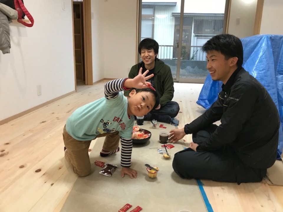 白井です、養生捲って休憩中です。