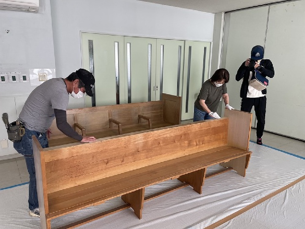 今日は塗装ワークショップイベントです。  入念に準備していきます。 川脇先生よろしくお願いします（白井）