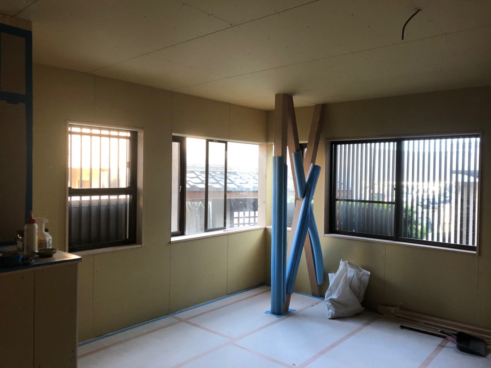 ボード貼り終了です。