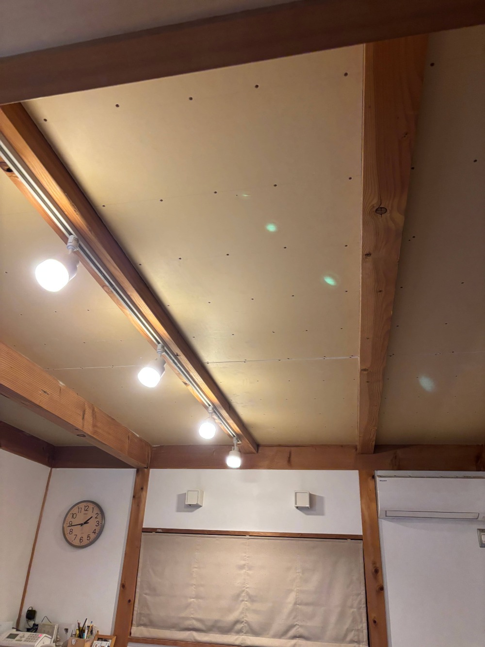 天井和紙仕上げ