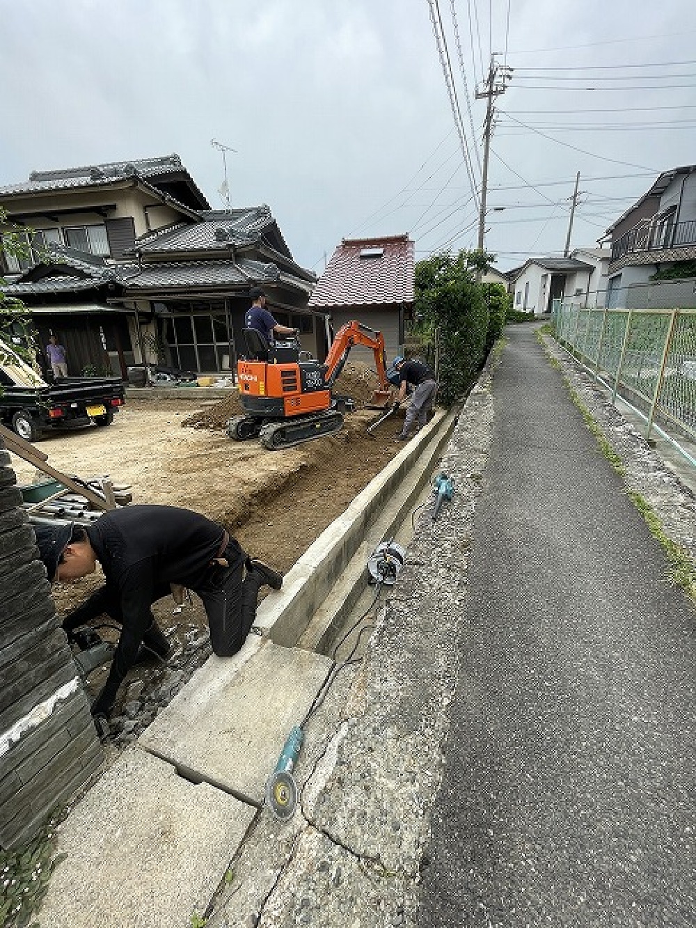 外構工事始まりました（白井）