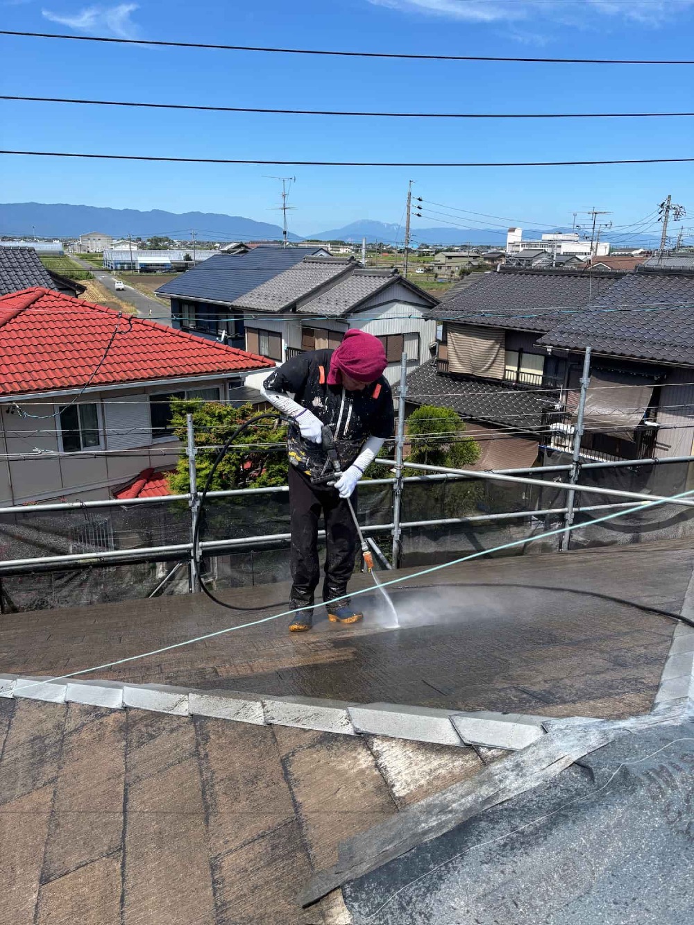 屋根の高圧洗浄