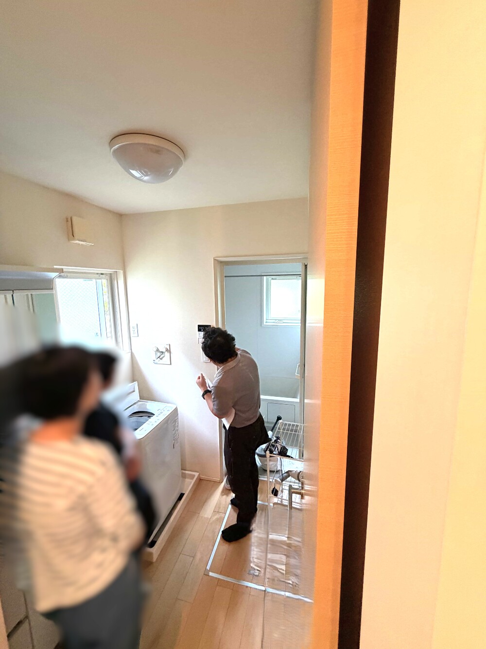 お引き渡しの日。  メーカー担当者によるキッチンや住宅設備の取扱説明