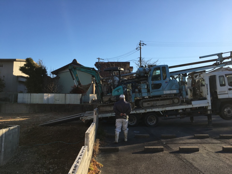 今から、地盤改良の工事が始まります。