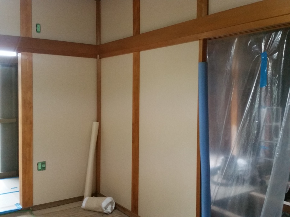 綺麗に和紙が貼り上がりました。