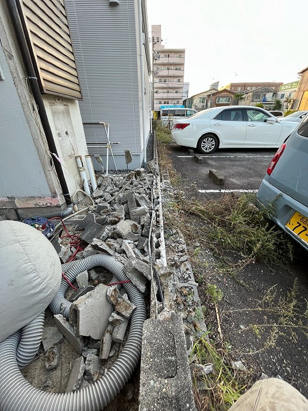 工場での加工作業を終わらせ解体の現場へ移動しました（三浦）