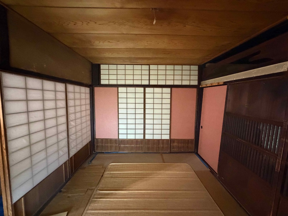 建具も納まり、良い感じに仕上がっています