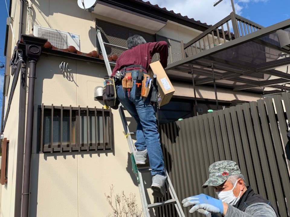 電気屋さん登場です！
