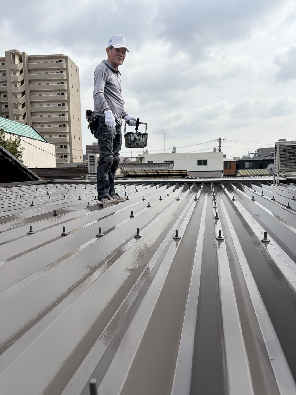 屋根の塗装工事