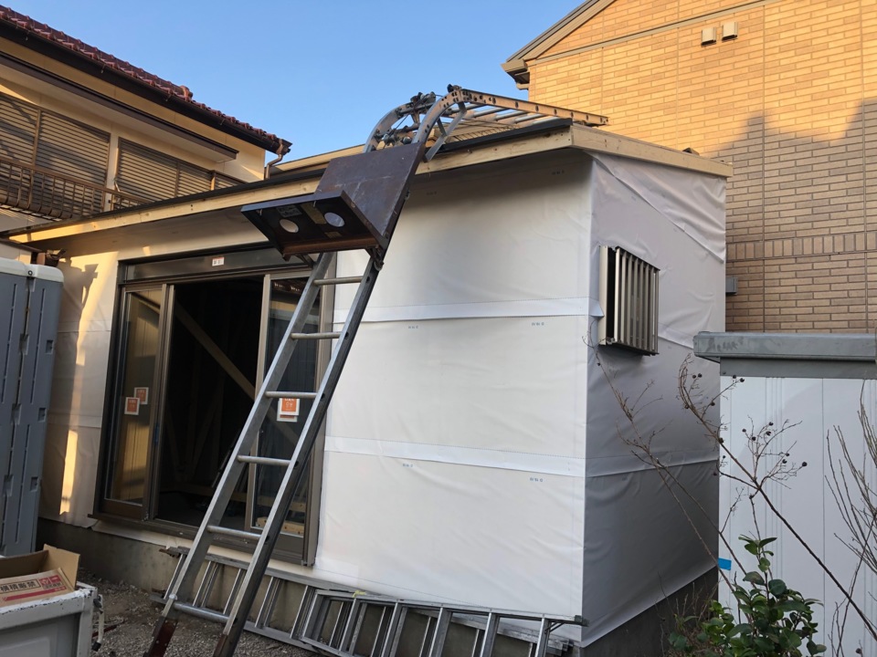 外部透湿シート貼りまで完了です。