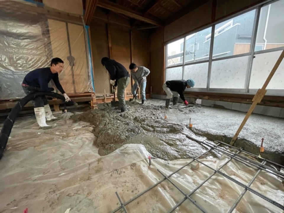 現場見学会受付中・2/15生コン打ちました。