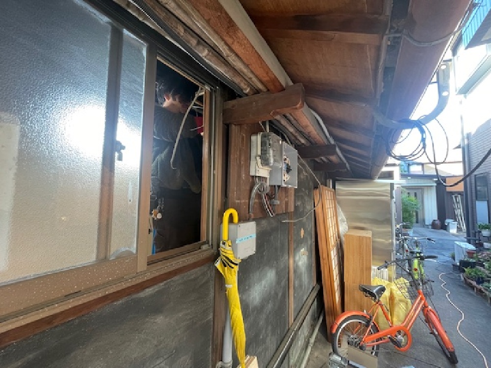 露出分電盤交換