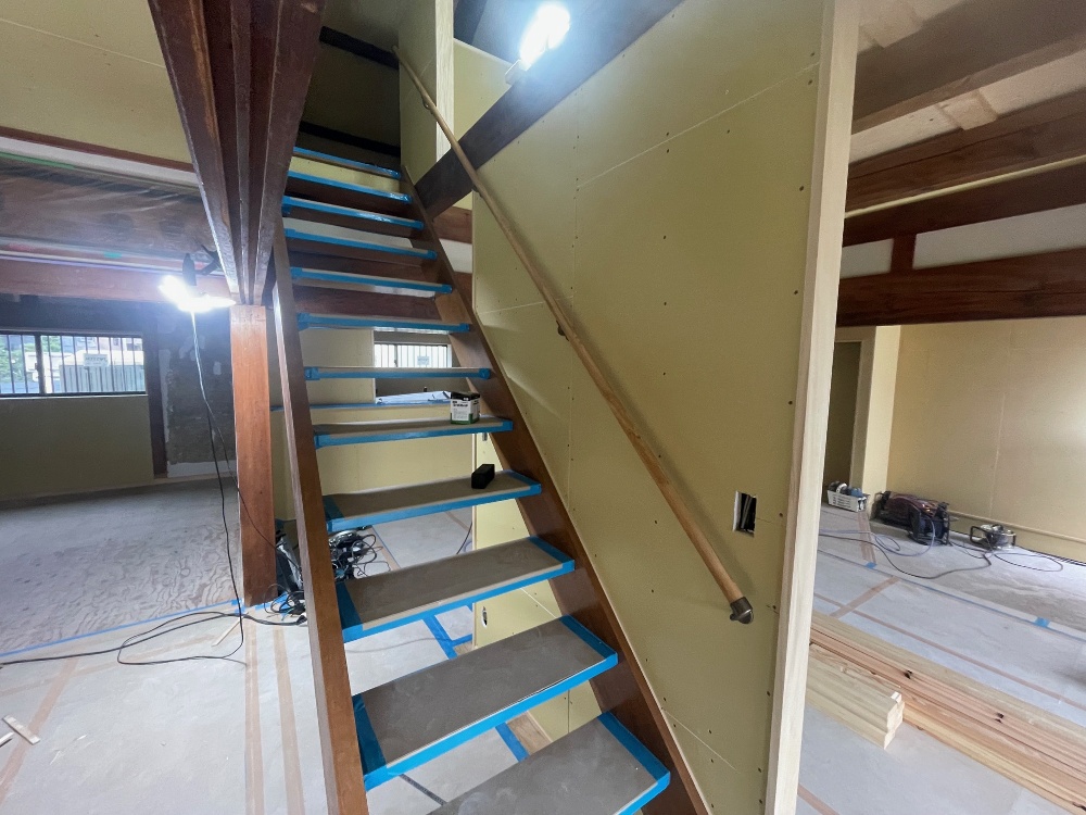 階段手摺取り付け