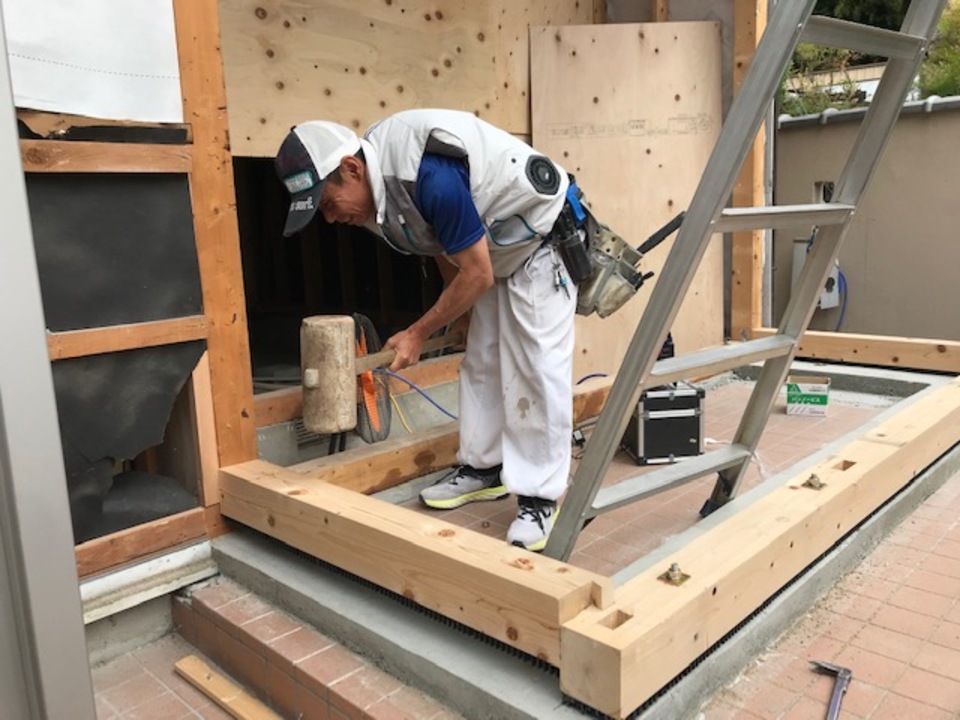 北野瓦店が応援してくれました。
