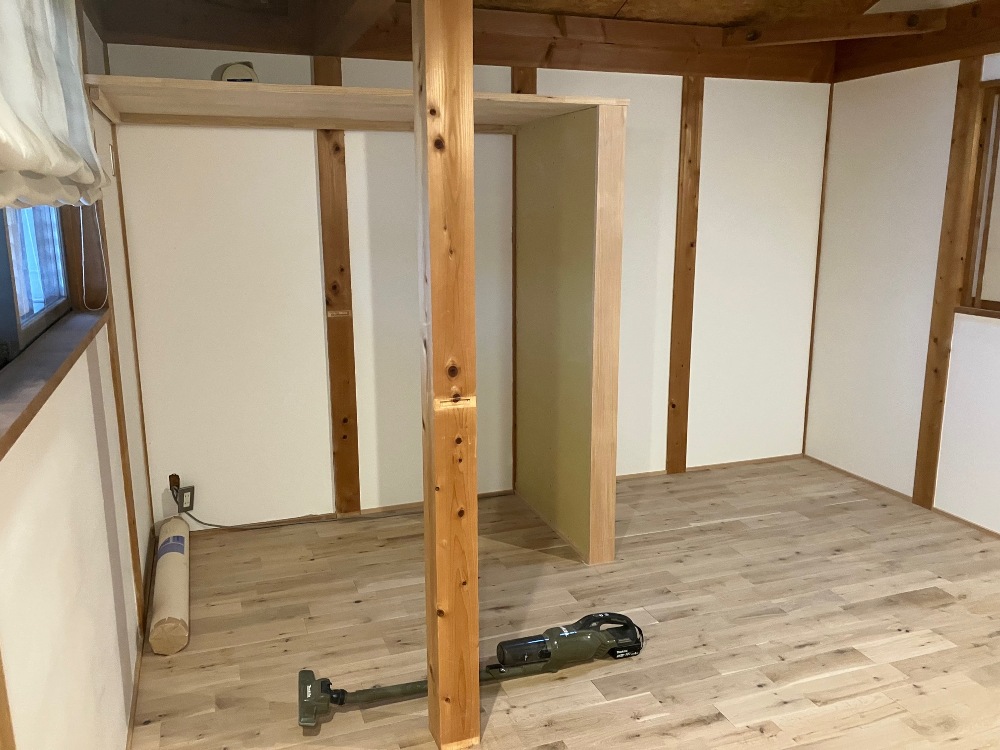 2階に8畳の新しいお部屋をつくりました