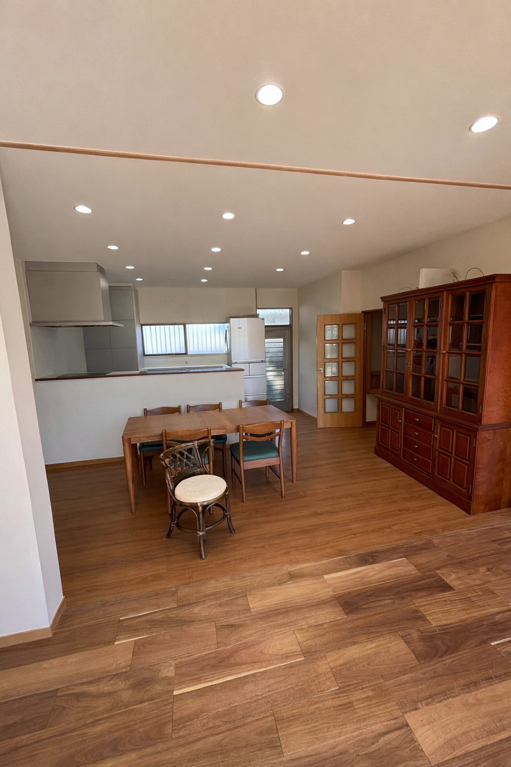 家族が集まるダイニングへ生まれ変わったLDKリノベーション事例