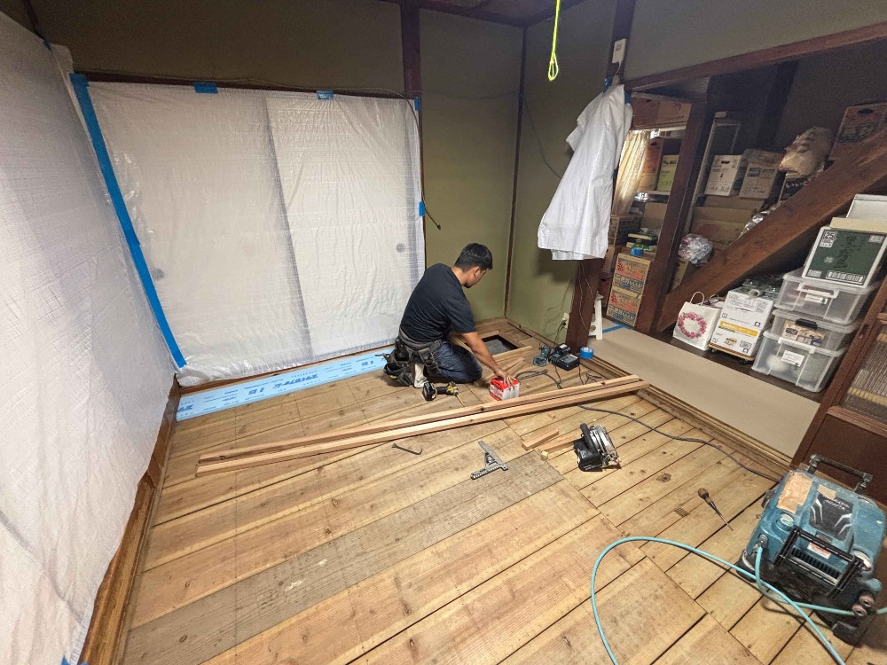 畳からフローリングへの和室改装工事