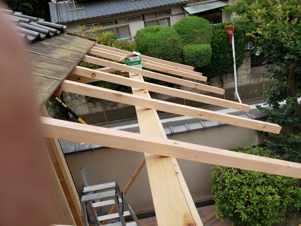 増築部の建込みをしました