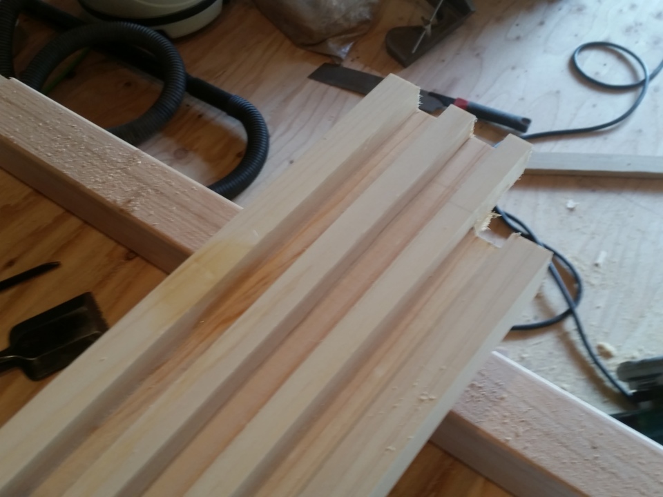 既設に合わせて特別な加工をして何とか付きました。