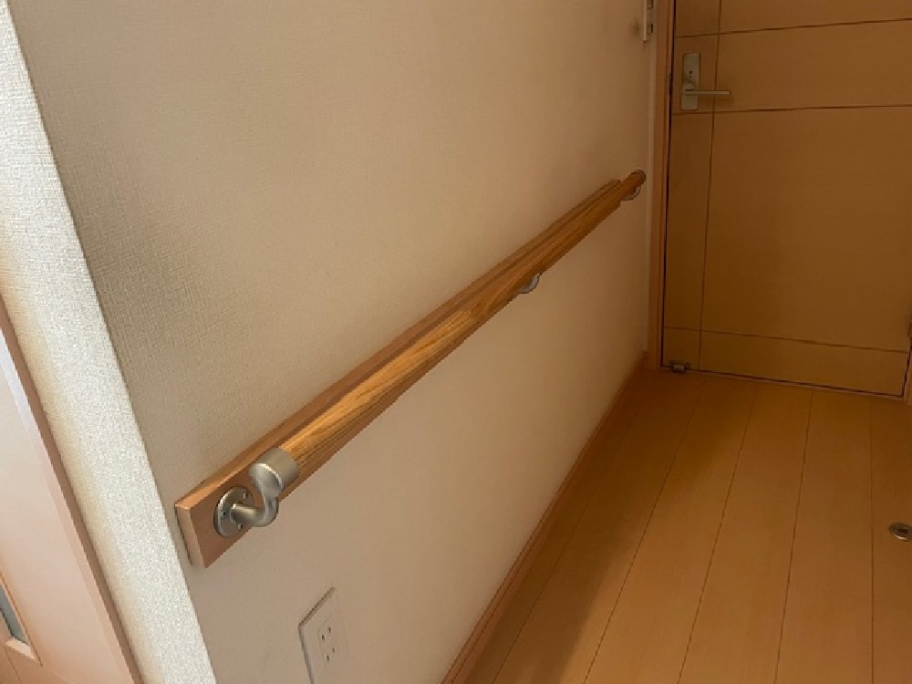 介護保険。手すり施工