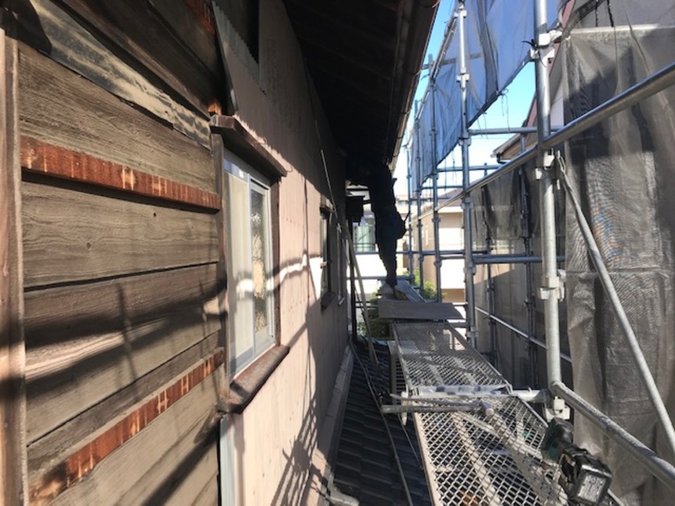 外壁下地施工中