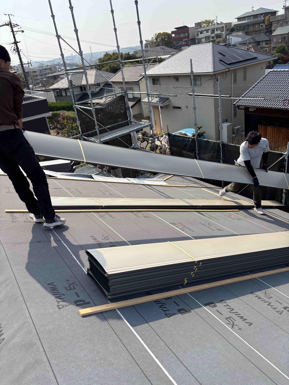 屋根の板金工事