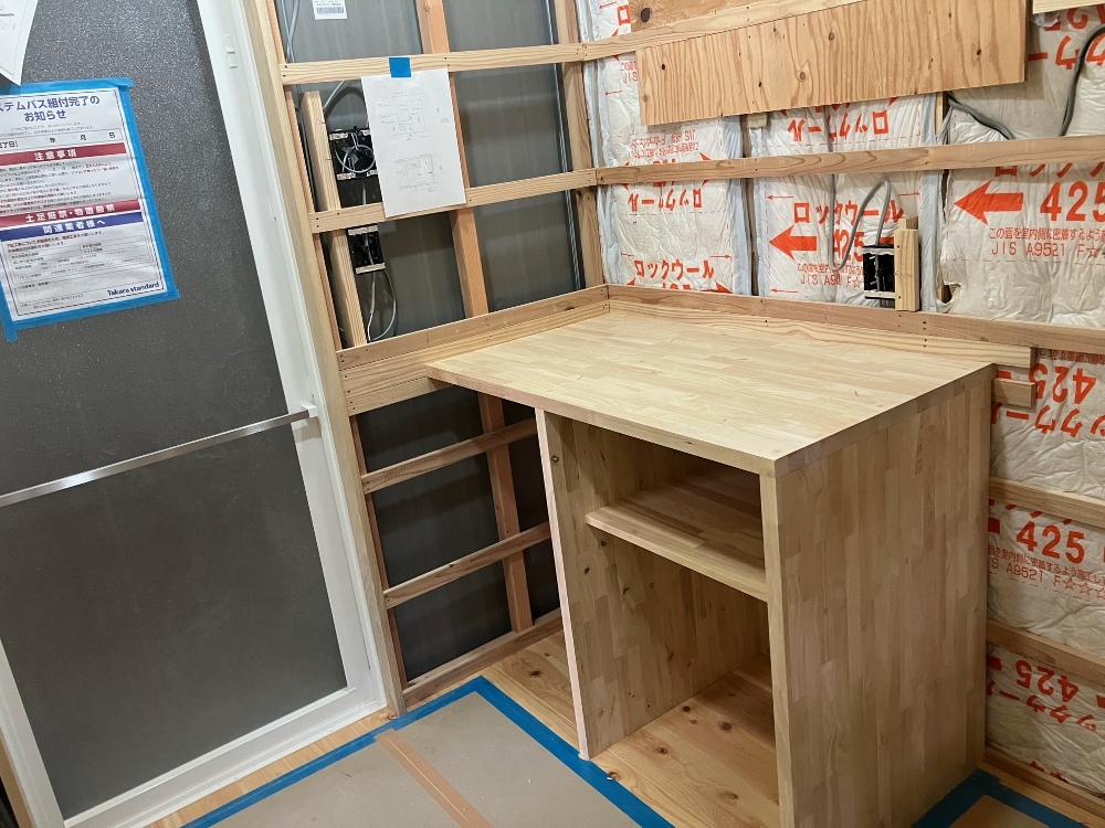 洗面カウンター取り付け