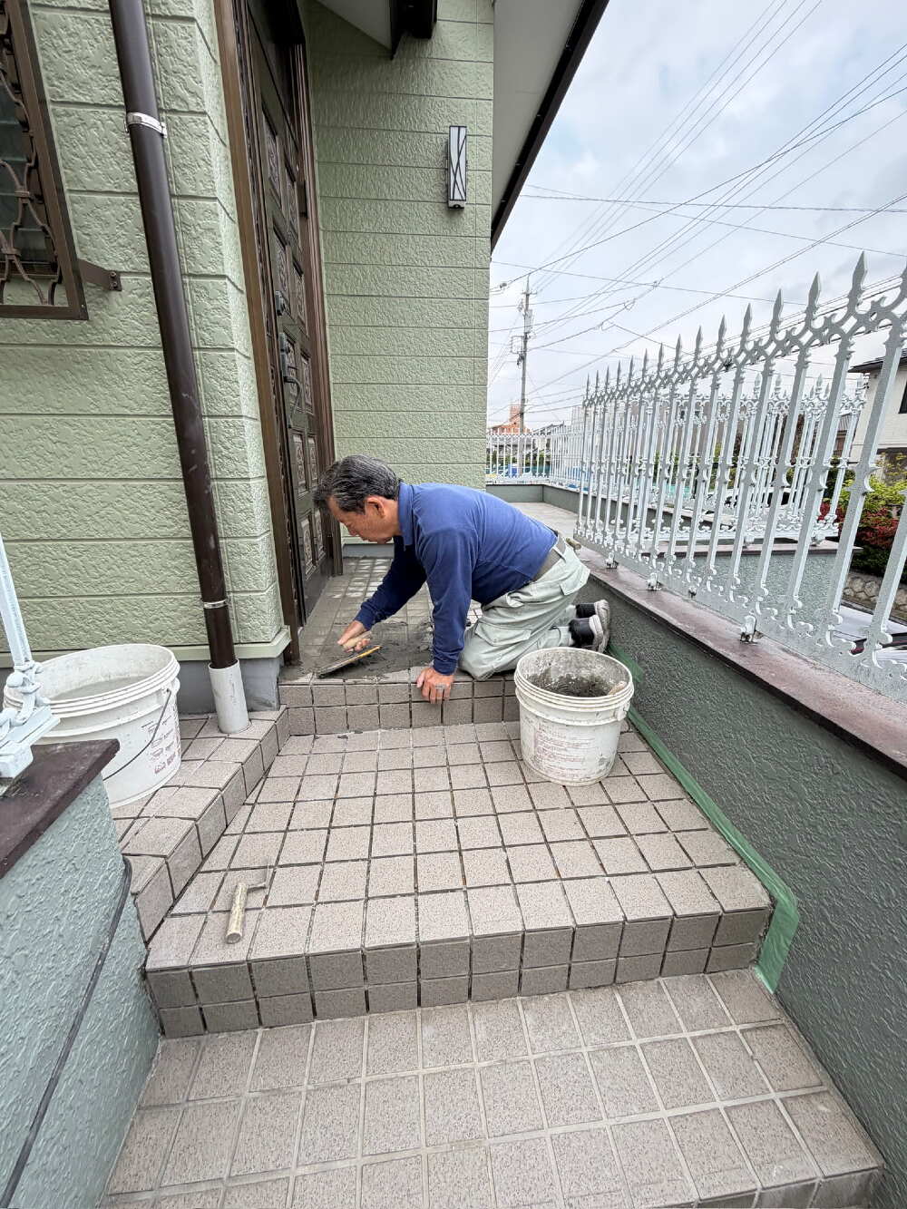 タイル貼替工事