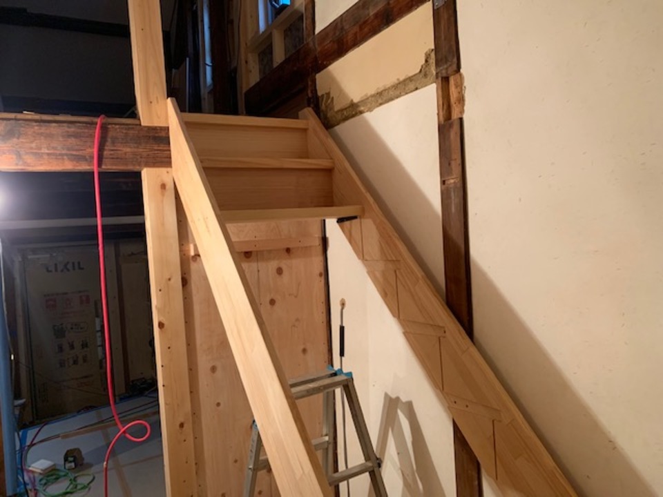 階段施工中