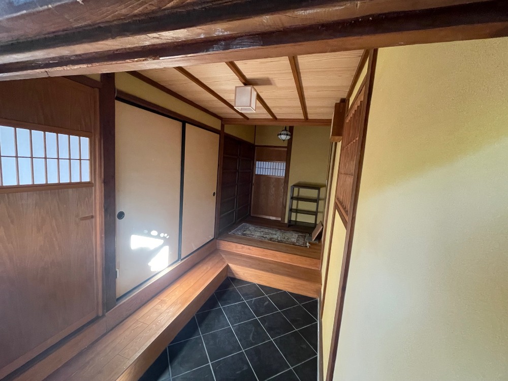 玄関リフォーム