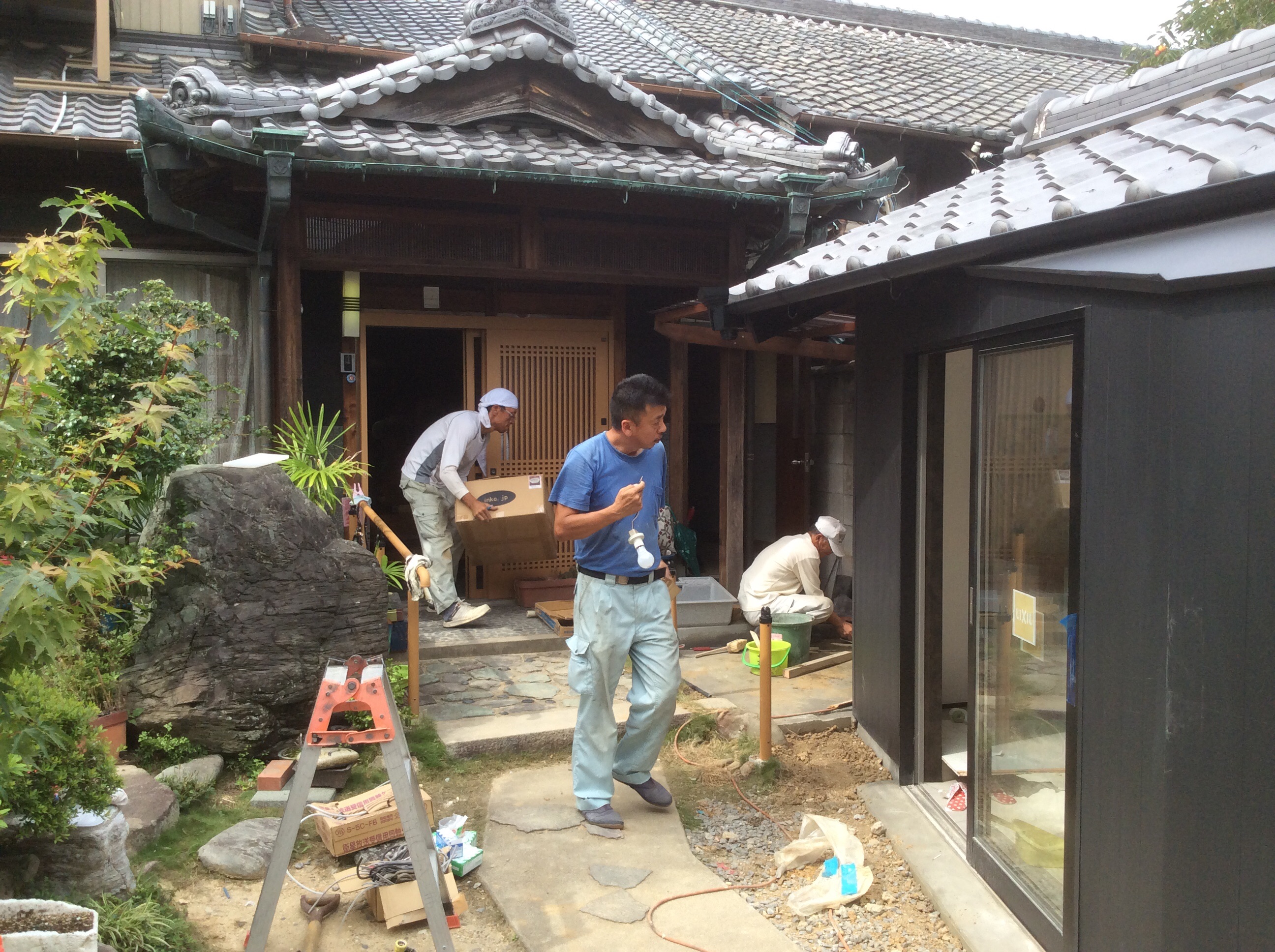 現場はおおわらわ！