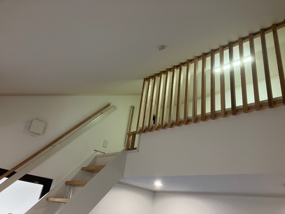 落下防止格子取付