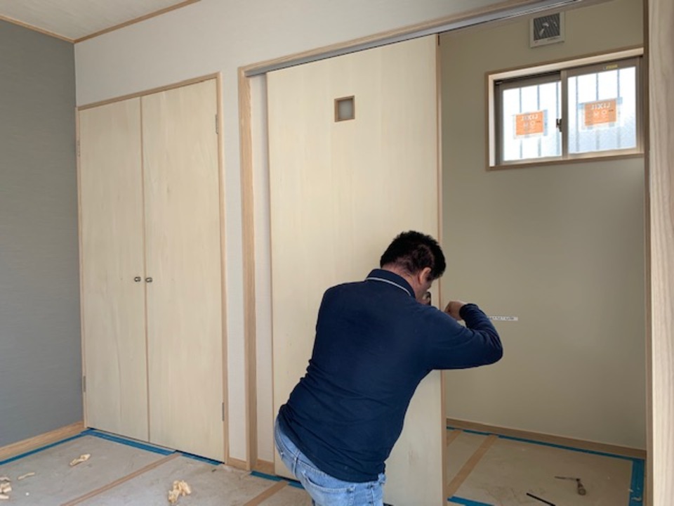 建具屋長瀬さんです。
