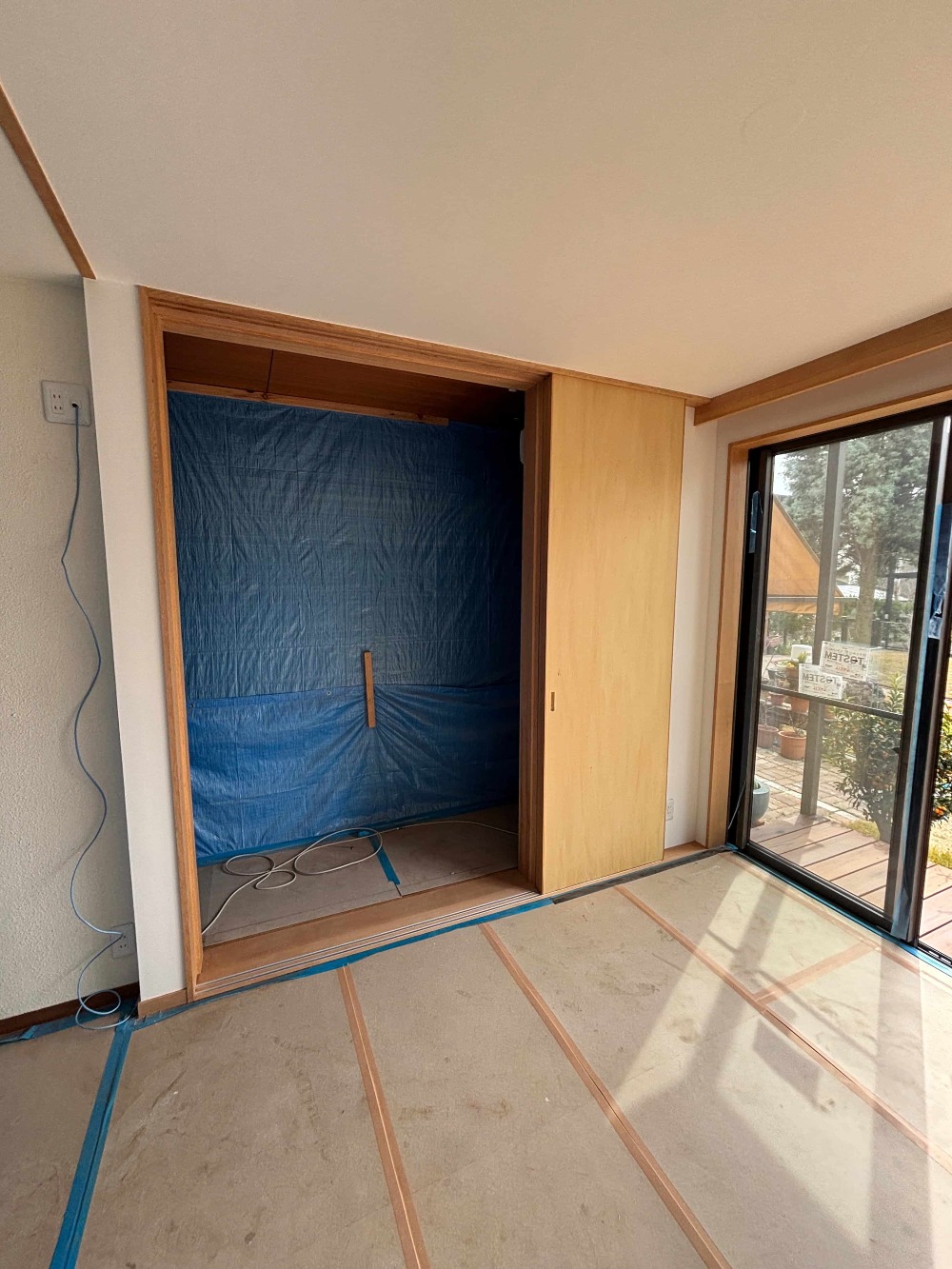 高さ2400ミリ引戸