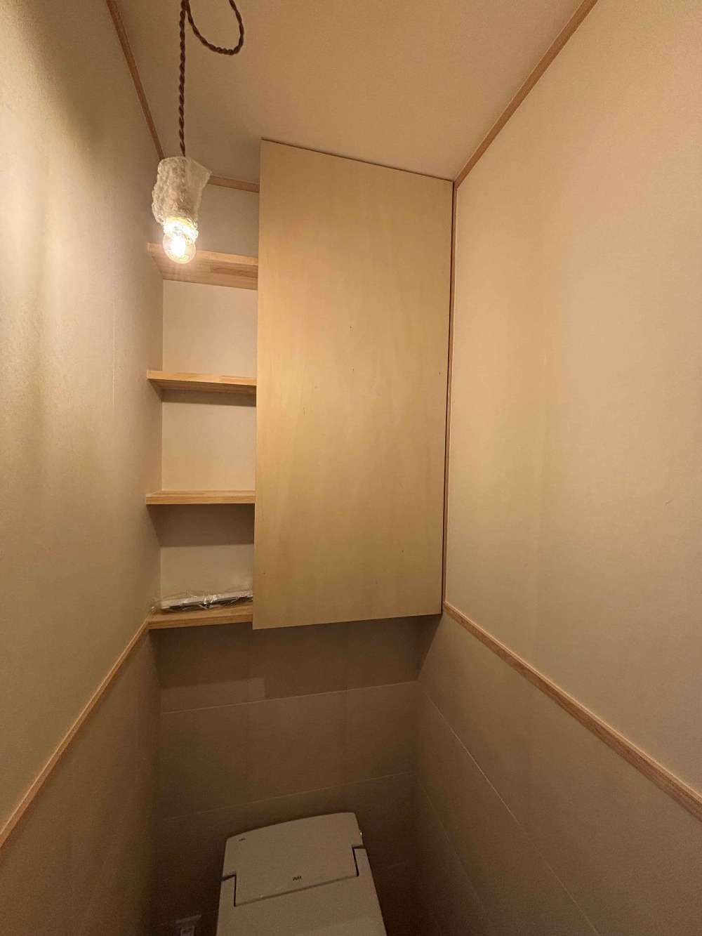 トイレ収納はお客様のリクエストで作成しました