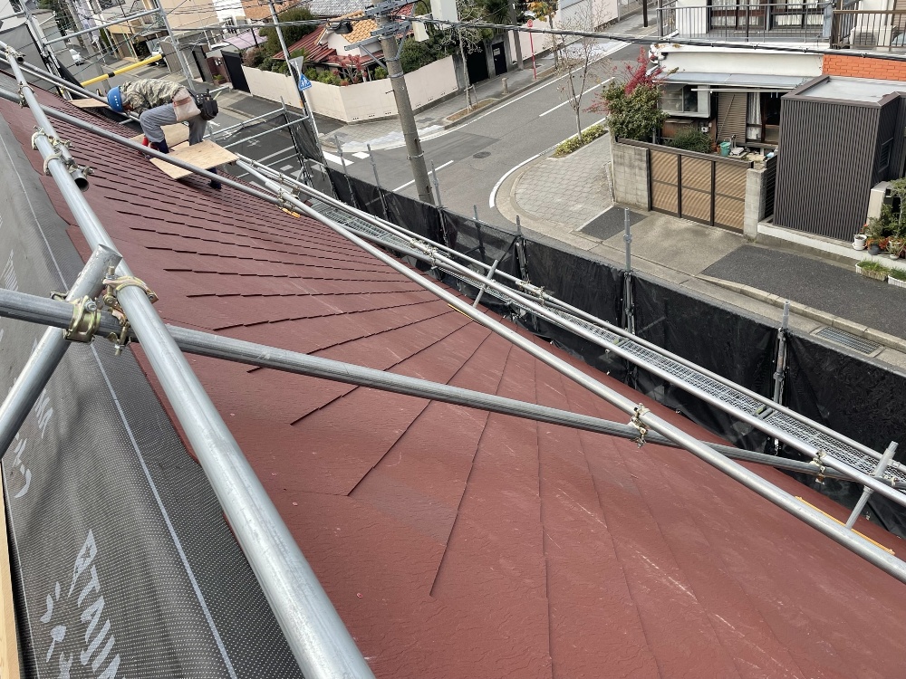 屋根工事、順調に進んでいます（白井）