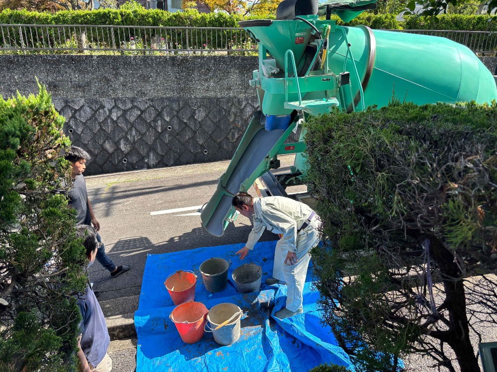 今日は生コン打設日 