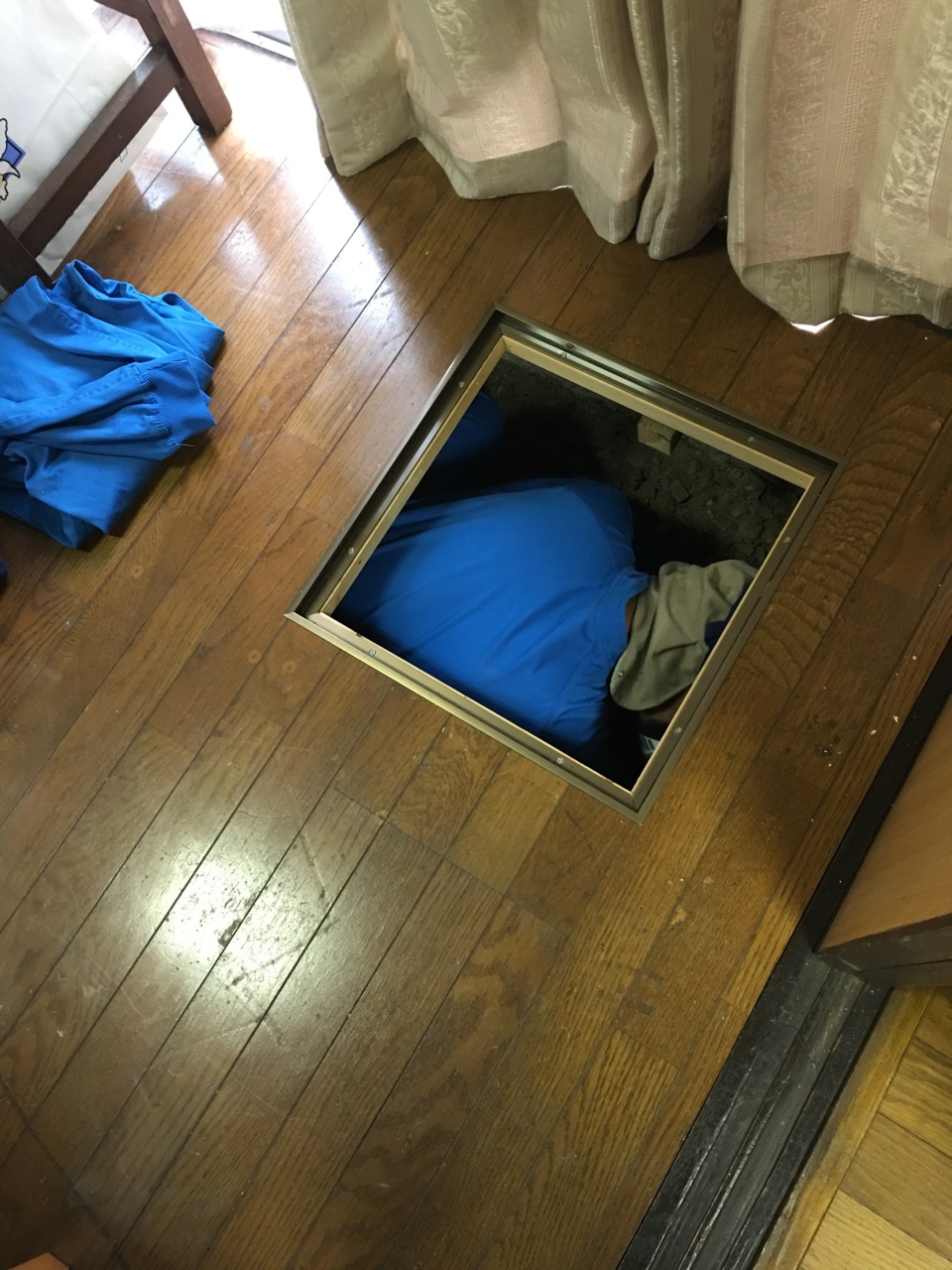 急遽、松本君を呼んで、再調査です。