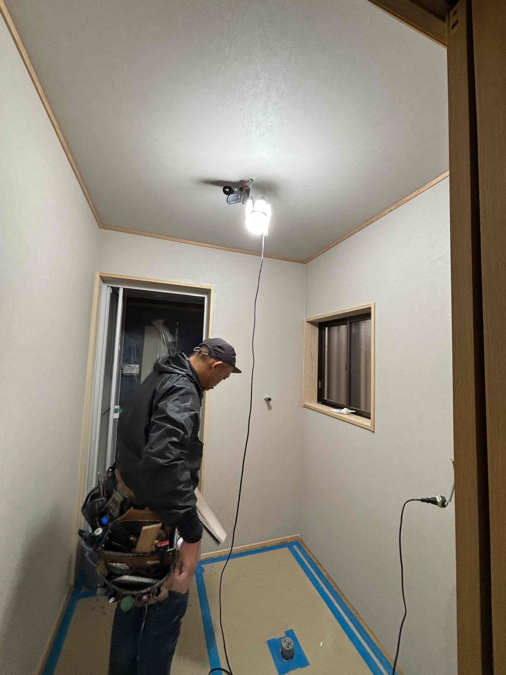 洗面クロス施工トイレ床張り替え