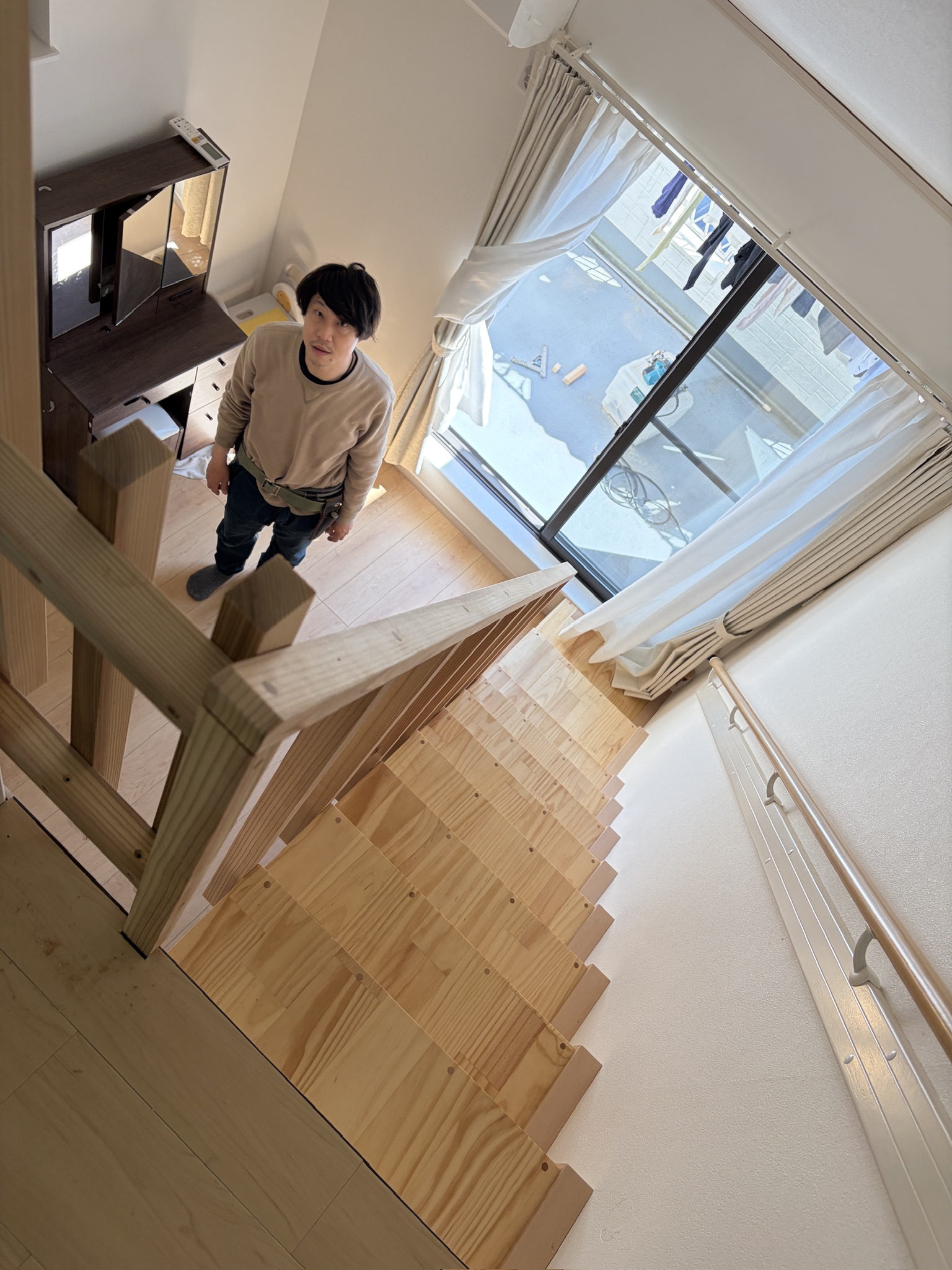 子供でも安心して使えるロフト階段