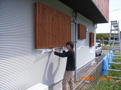 愛知県常滑市　自然素材を使った木の家/注文住宅　メンテナンスをしています