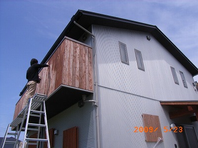 愛知県常滑市　自然素材を使った木の家/注文住宅　メンテナンスをしています